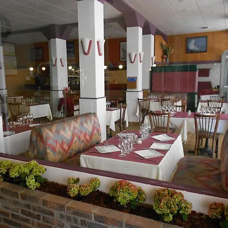 Hotel Les Arcades